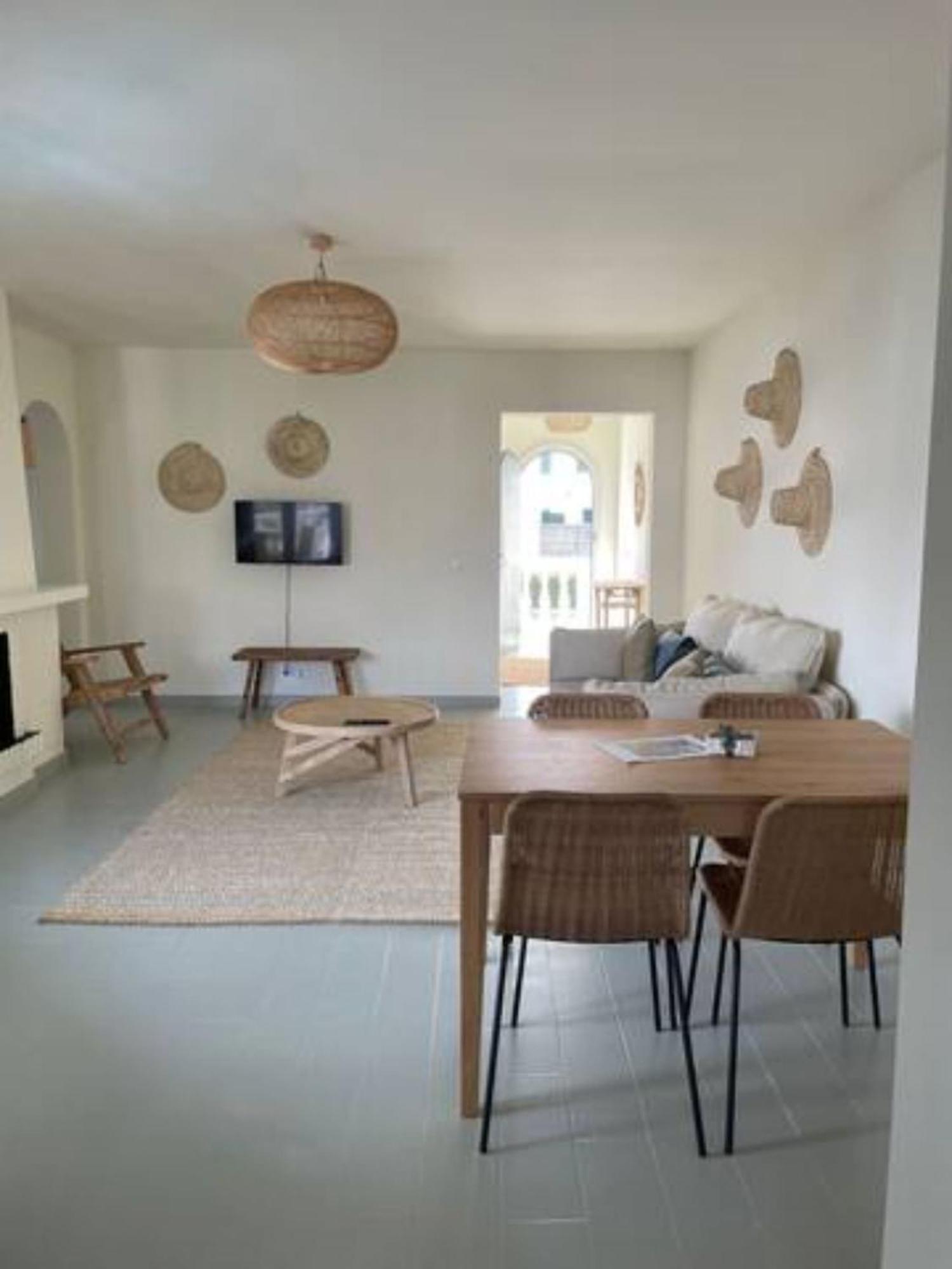 Arenal D'En Castell South Apartman Kültér fotó