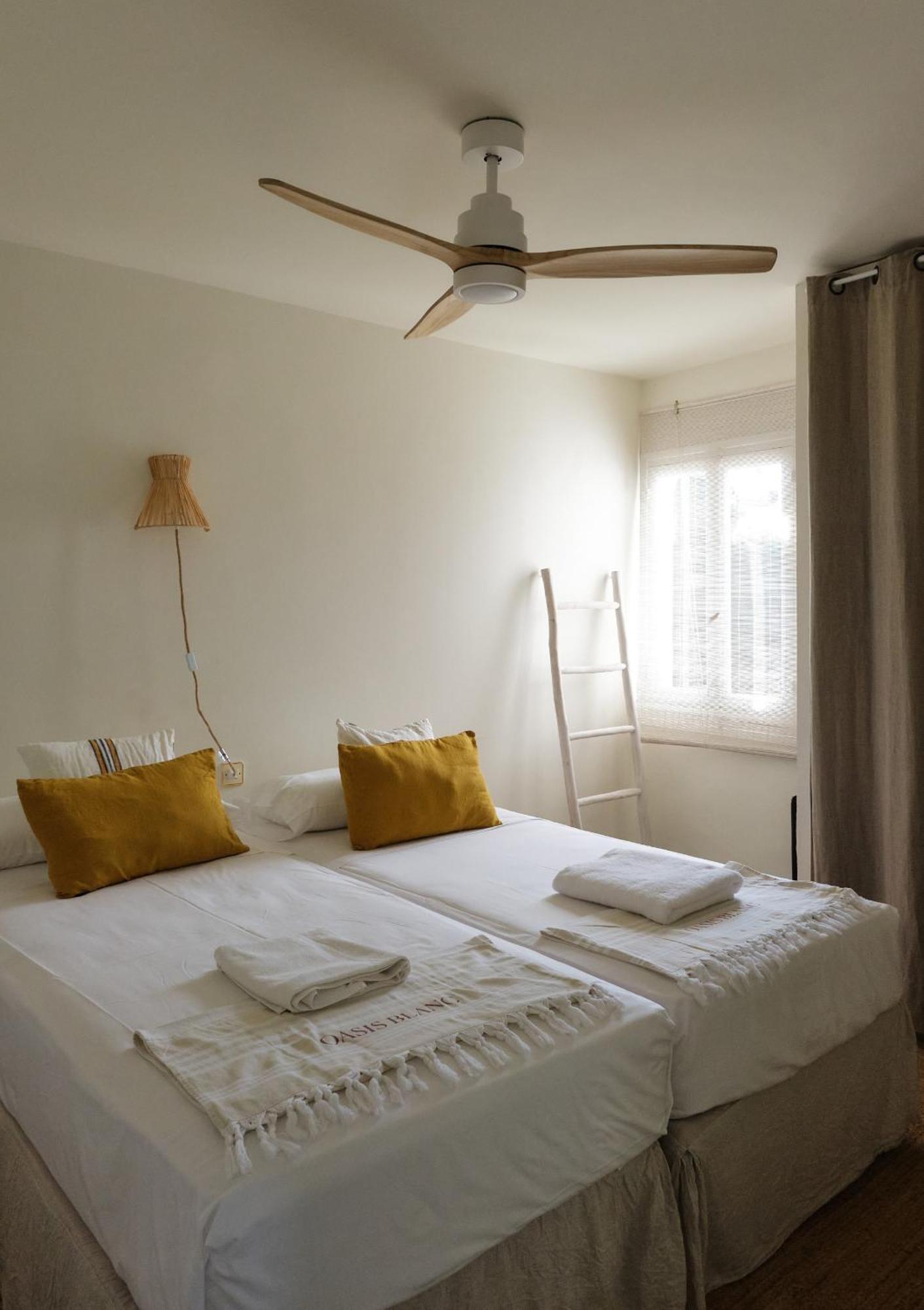 Arenal D'En Castell South Apartman Kültér fotó